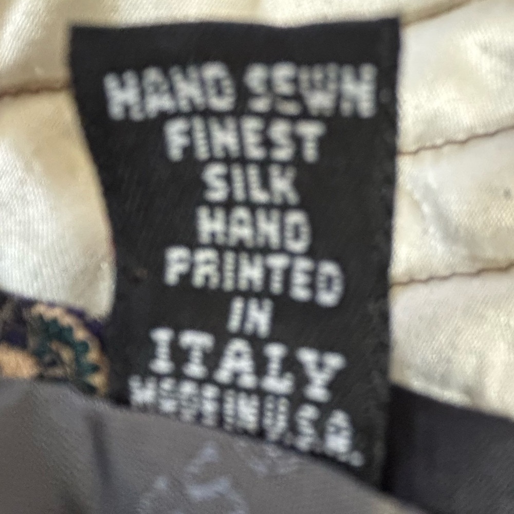 VTG Robert Talbott Best of Class Black Silk Tie Jacobson’s Hand Sewn - Picture 11 of 11